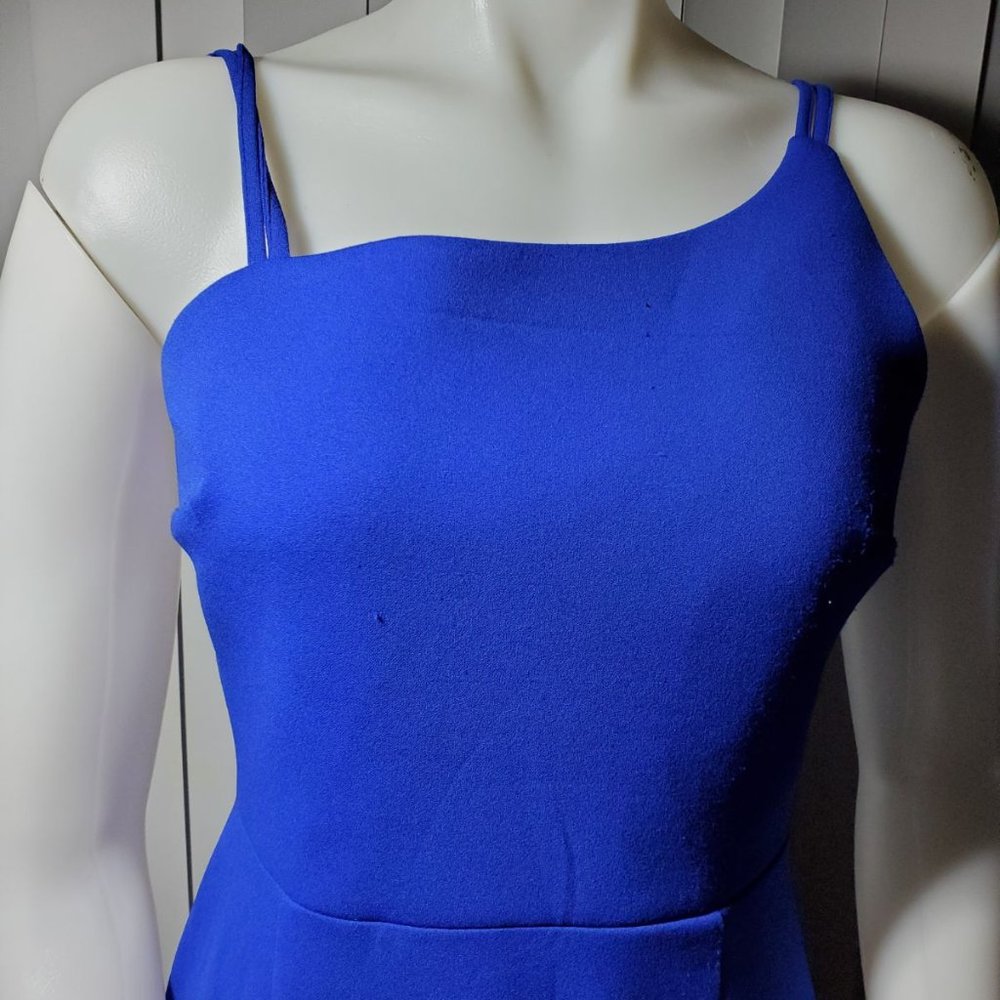 Blue dress